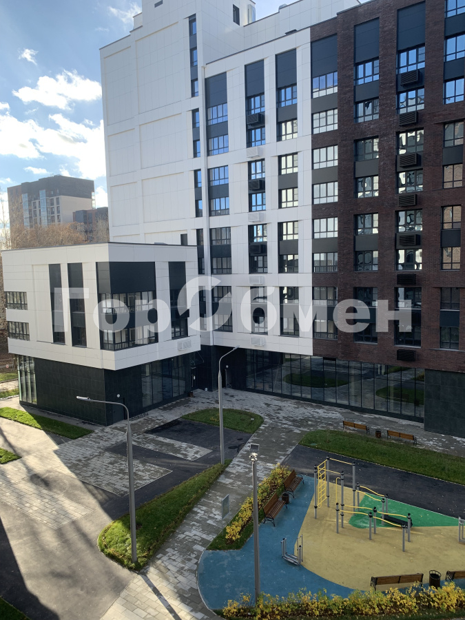 Продажа 2-комнатной квартиры, Москва, Россия,    улица Воейкова