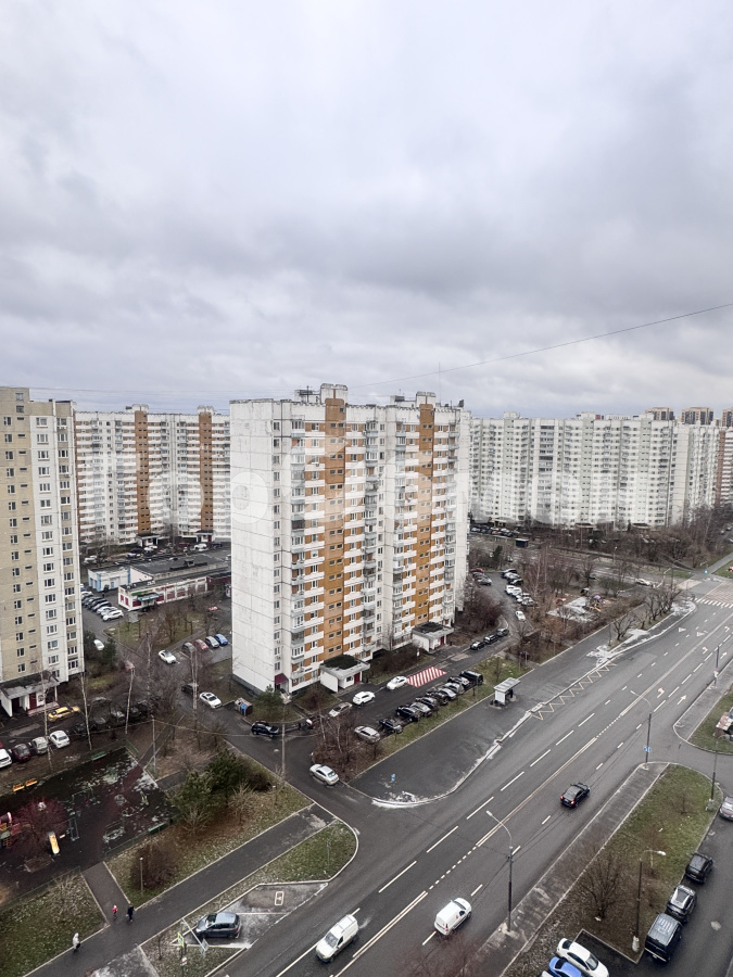 Продажа 2-комнатной квартиры, Москва, Россия,   Лукинская улица