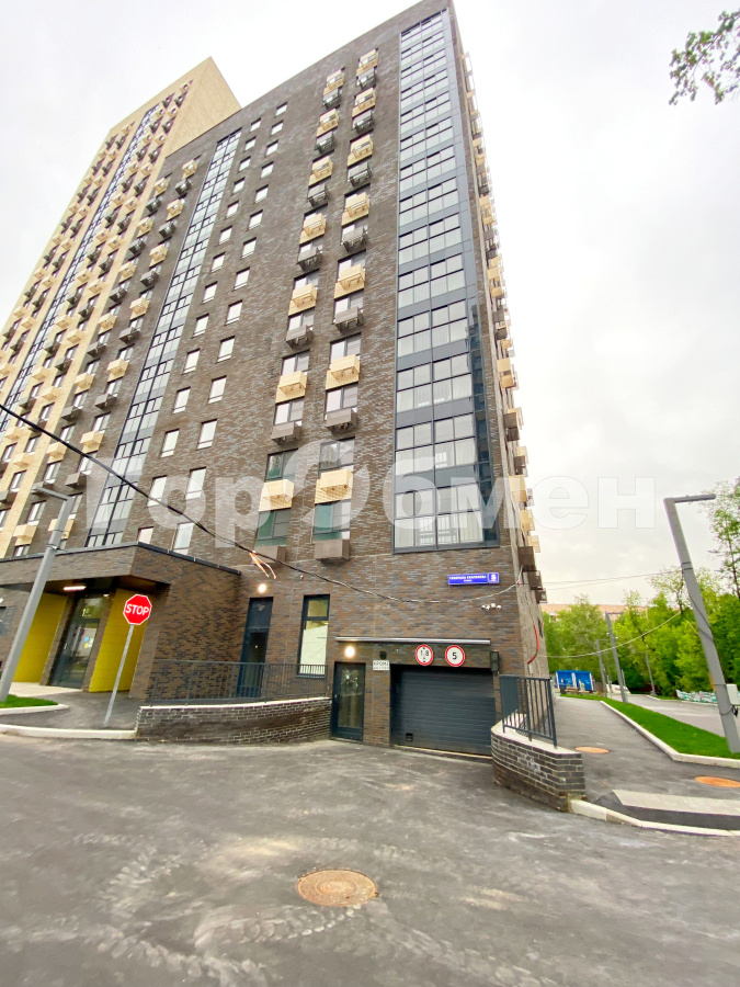 Продажа 3-комнатной квартиры, Москва, Россия,   улица Генерала Глаголева