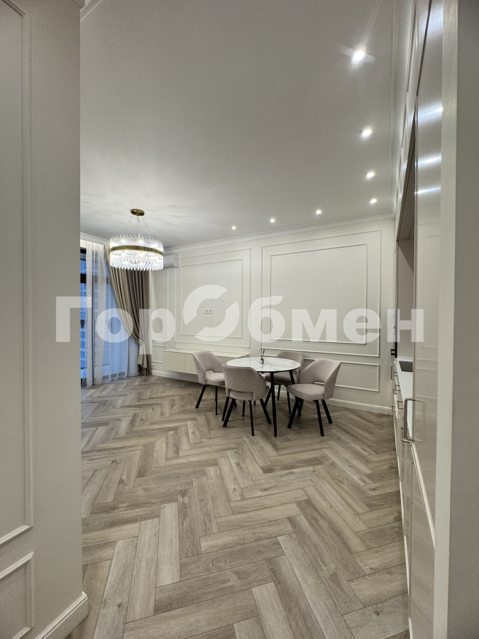 Аренда 2-комнатной квартиры, Москва, Россия,   улица Янковского