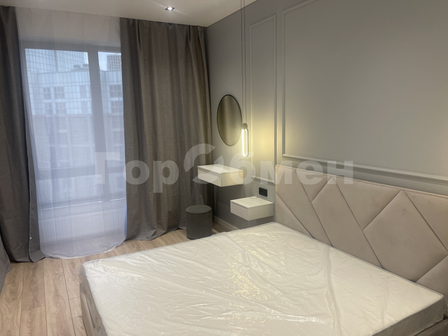 Продажа 2-комнатной квартиры, Москва, Россия,   улица Виктора Маслова