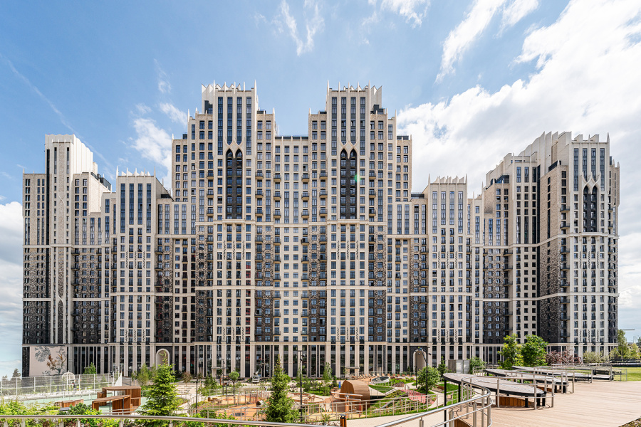 Продажа 2-комнатной квартиры, Москва, Россия,    улица Академика Королёва