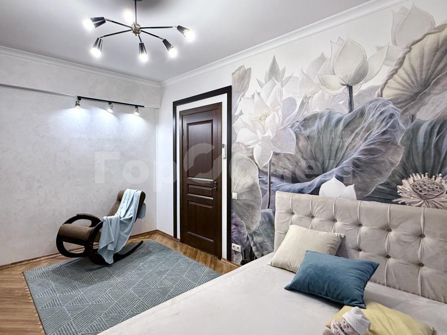 Аренда 3-комнатной квартиры, Москва, Россия,    Славянский бульвар