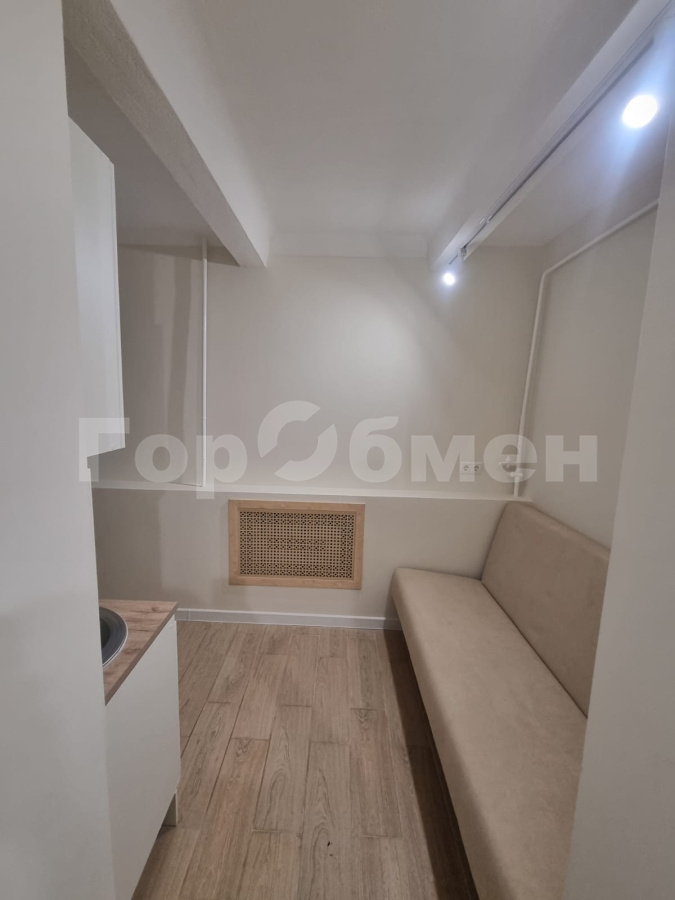 Продажа квартиры, Москва, Россия,    улица Коновалова