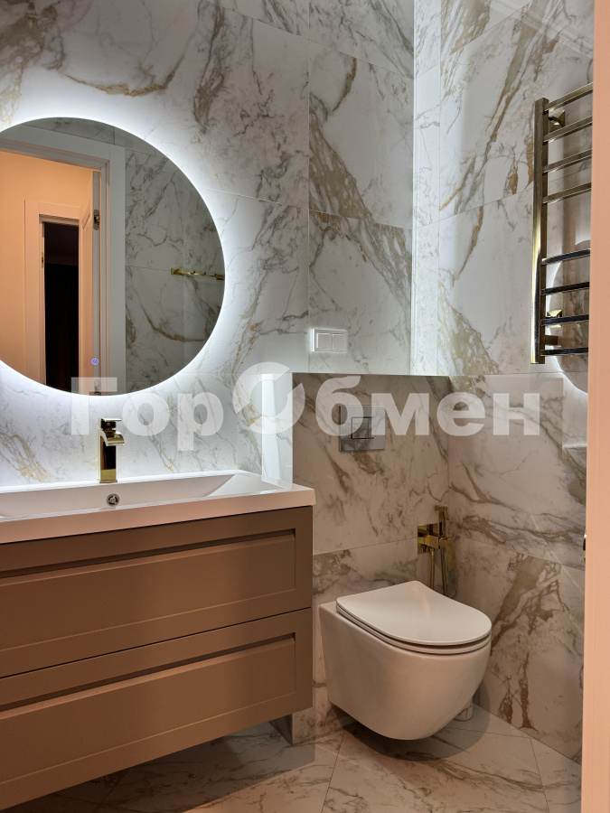 Аренда 2-комнатной квартиры, Москва, Россия,   улица Янковского