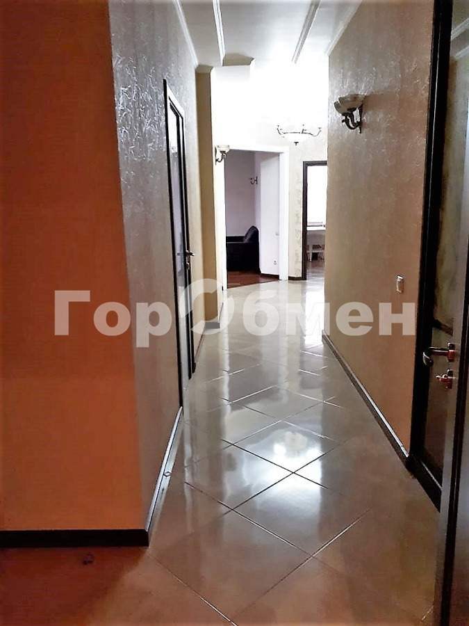 Аренда 3-комнатной квартиры, Москва, Россия,   улица Раменки