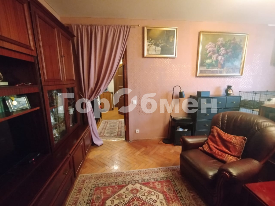 Продажа 2-комнатной квартиры, Москва, Россия,    Ленинский проспект