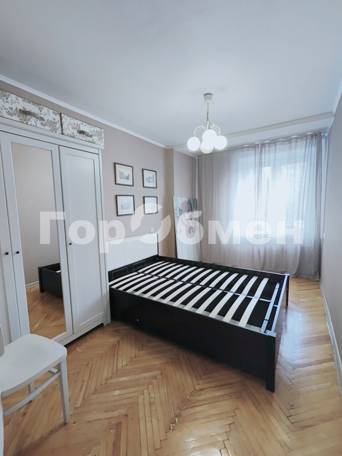 Продажа 2-комнатной квартиры, Москва, Россия,    улица Фридриха Энгельса