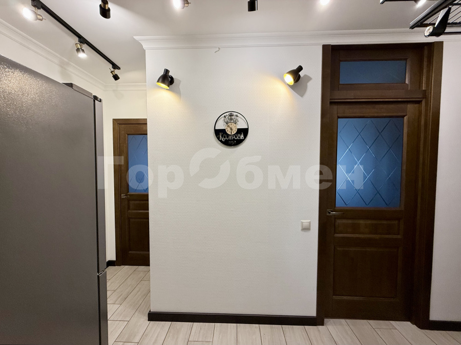 Аренда 3-комнатной квартиры, Москва, Россия,    Славянский бульвар