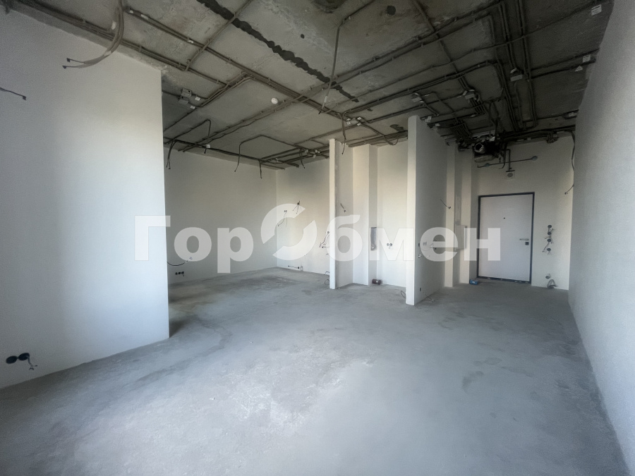 Продажа 3-комнатной квартиры, Москва, Россия,    улица Вильгельма Пика