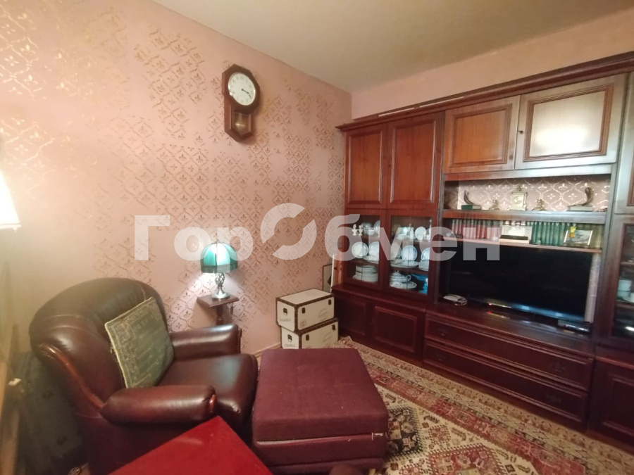 Продажа 2-комнатной квартиры, Москва, Россия,    Ленинский проспект