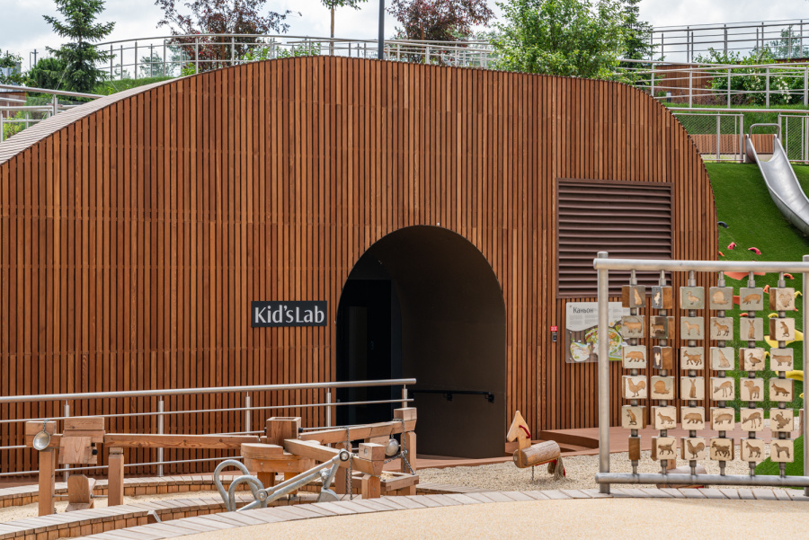 Продажа 2-комнатной квартиры, Москва, Россия,    улица Академика Королёва