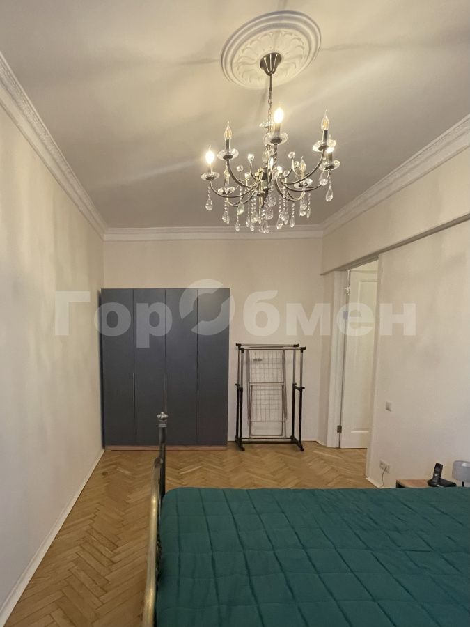 Аренда 2-комнатной квартиры, Москва, Россия,   Студенческая улица