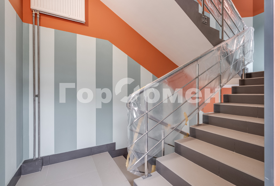 Продажа 3-комнатной квартиры, Москва, Россия,   улица Космонавта Волкова