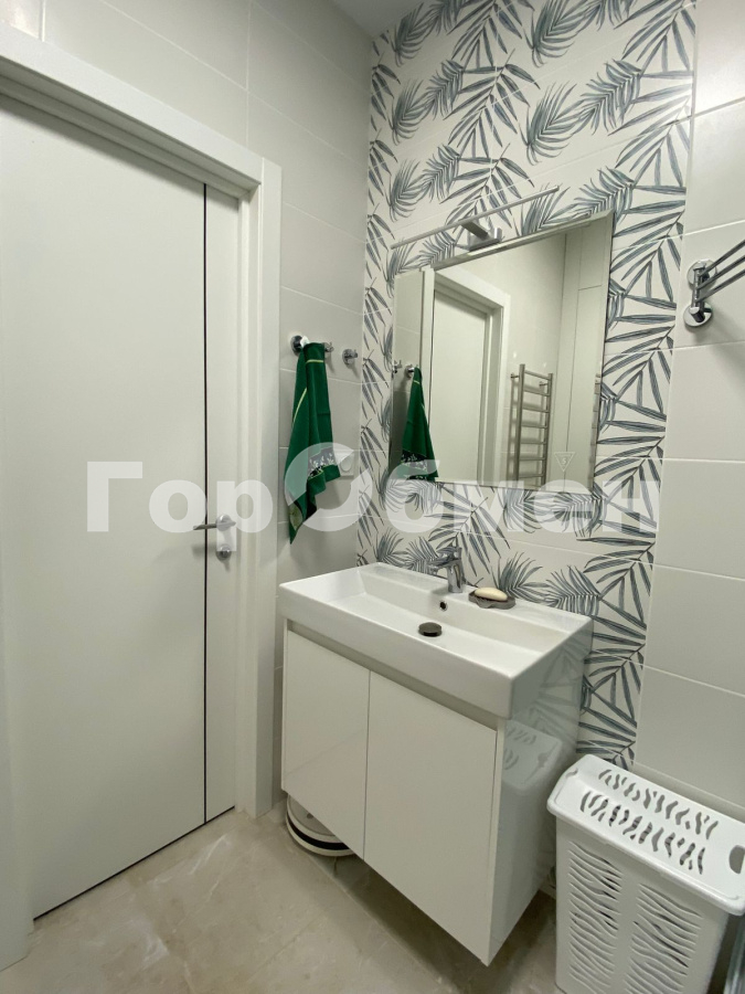 Аренда 2-комнатной квартиры, Москва, Россия,   улица Петра Алексеева