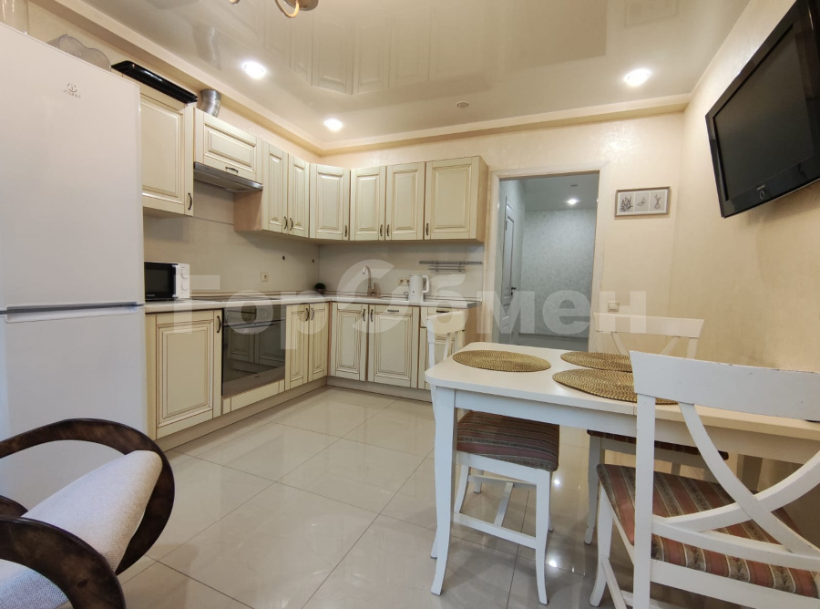 Аренда 2-комнатной квартиры, Красногорск, Россия,   городской округ   Красногорский бульвар