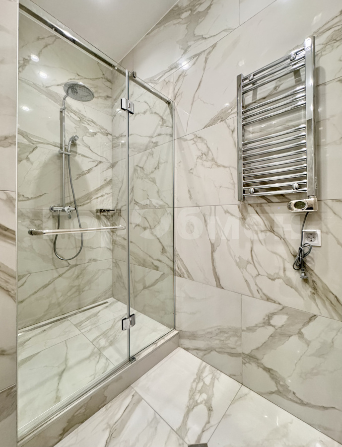 Продажа 2-комнатной квартиры, Москва, Россия,   Рубцовско-Дворцовая улица