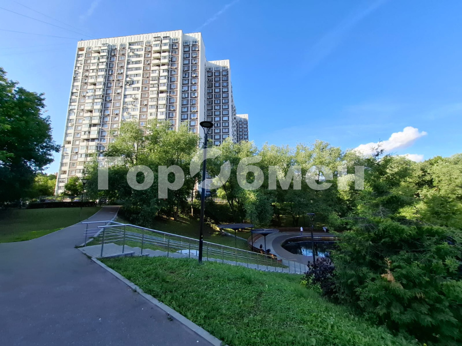 Аренда 3-комнатной квартиры, Москва, Россия,   Профсоюзная улица