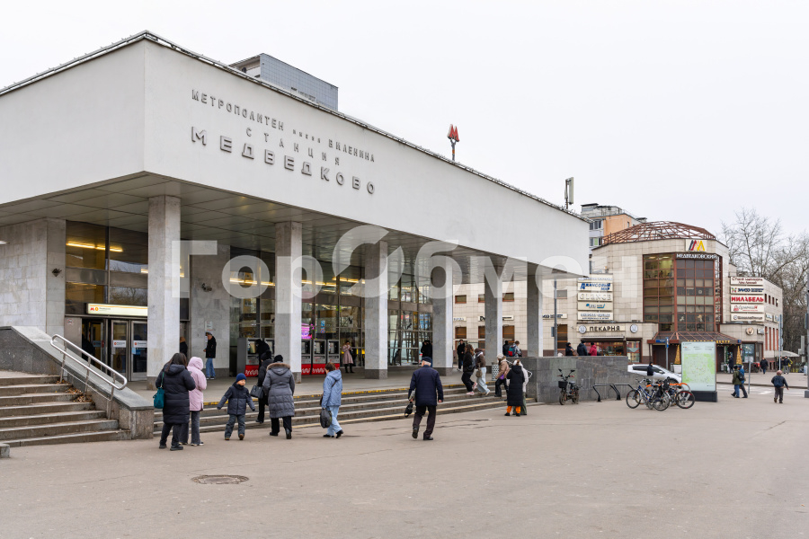 Продажа 1-комнатной квартиры, Москва, Россия,   Полярная улица