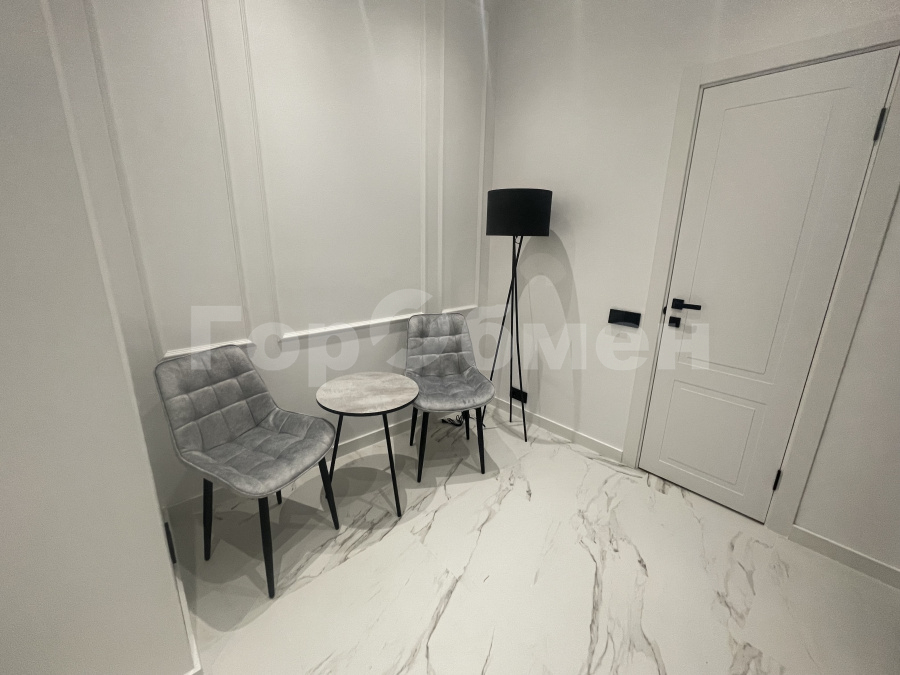 Продажа 2-комнатной квартиры, Москва, Россия,   улица Виктора Маслова