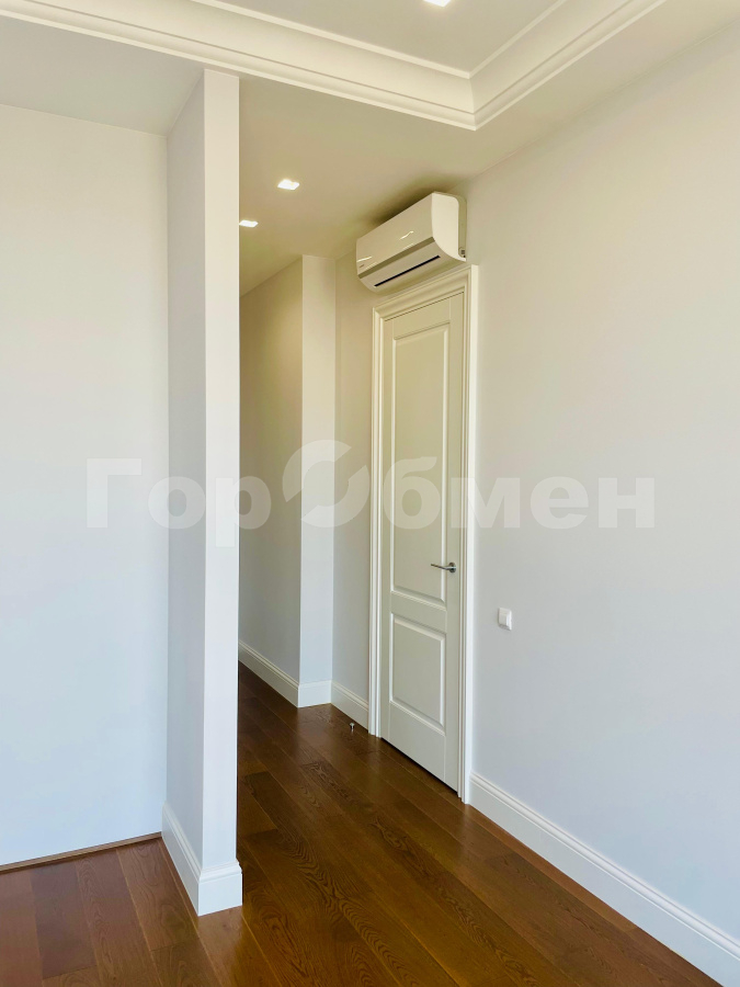 Продажа 2-комнатной квартиры, Москва, Россия,   Рубцовско-Дворцовая улица