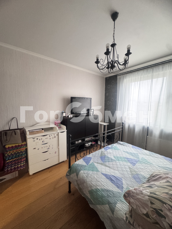 Продажа 2-комнатной квартиры, Москва, Россия,   Лукинская улица