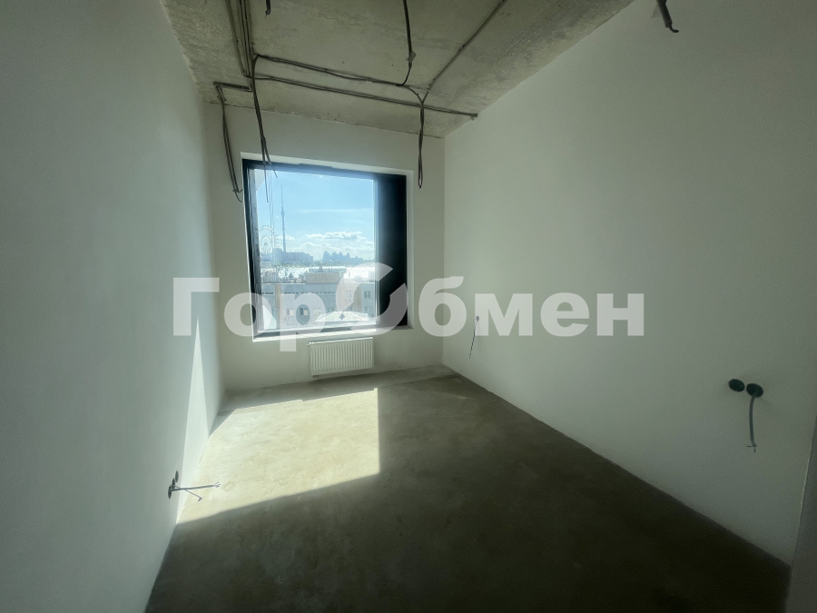 Продажа 3-комнатной квартиры, Москва, Россия,    улица Вильгельма Пика