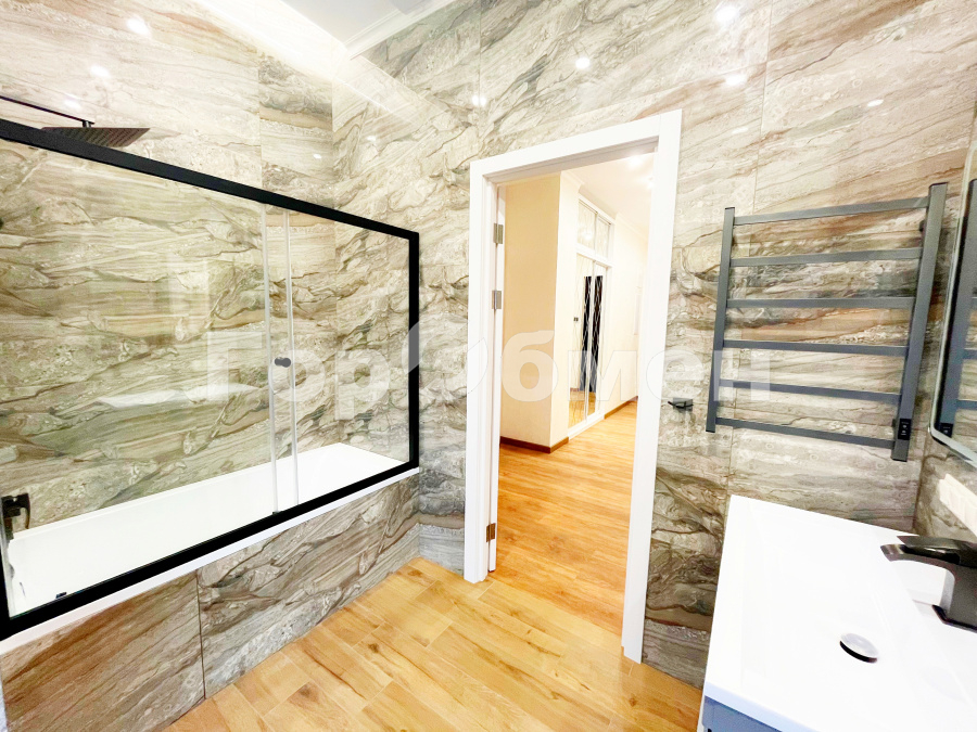 Аренда 3-комнатной квартиры, Москва, Россия,   улица Академика Челомея