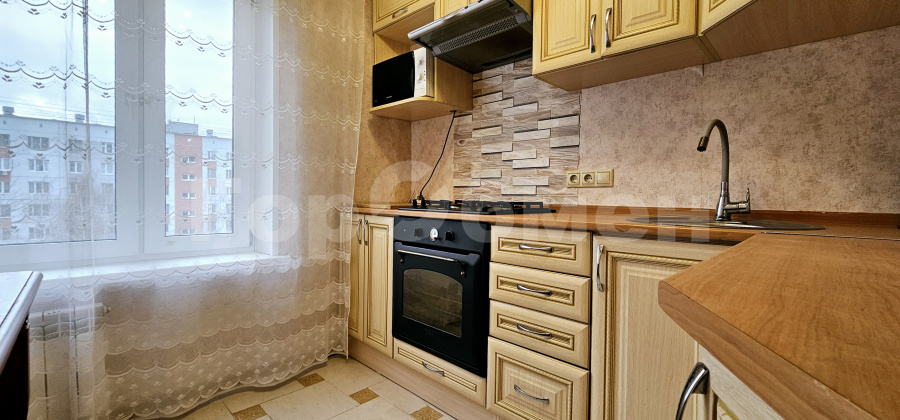 Продажа 1-комнатной квартиры, Москва, Россия,   улица Островитянова