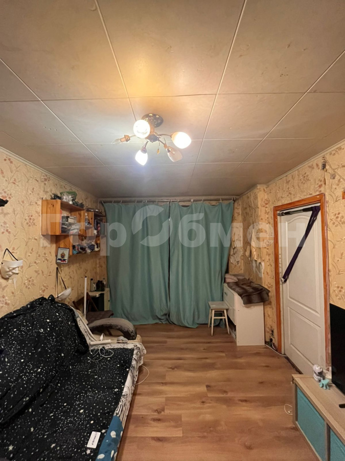 Продажа 3-комнатной квартиры, Москва, Россия,   улица Героев Панфиловцев