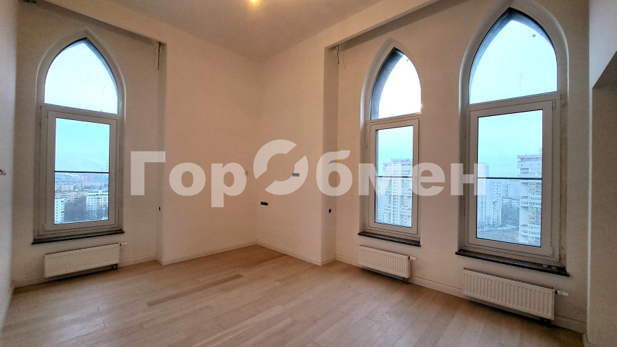 Продажа 4-комнатной квартиры, Москва, Россия,   1-я Мясниковская улица