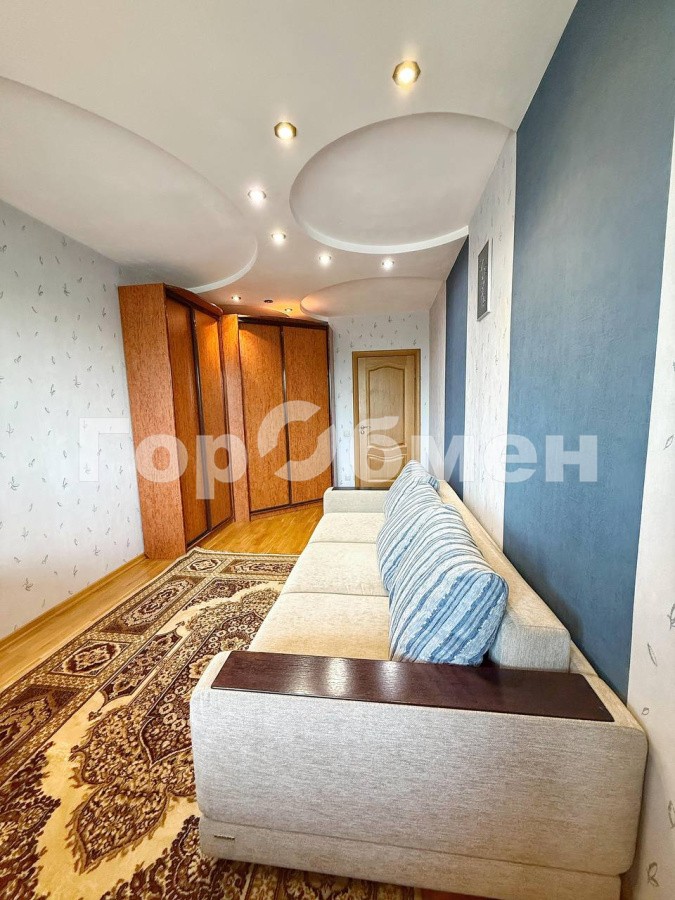 Продажа 3-комнатной квартиры, Москва, Россия,   Нижегородская улица