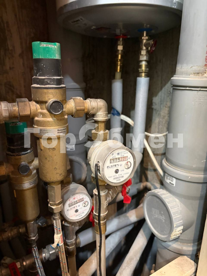 Продажа 3-комнатной квартиры, Москва, Россия,   улица Пырьева