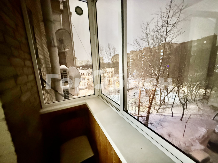 Продажа 2-комнатной квартиры, Москва, Россия,    Кутузовский проспект