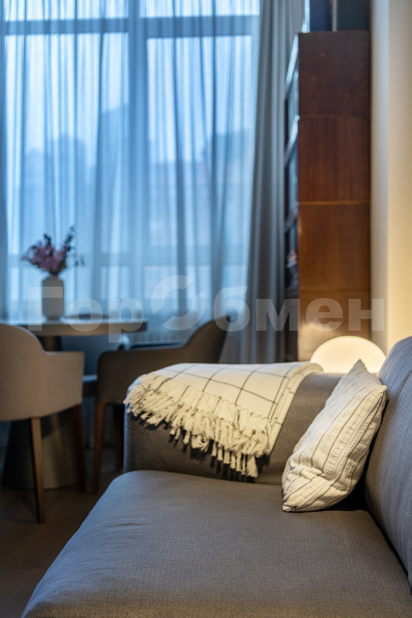 Продажа 3-комнатной квартиры, Москва, Россия,    Минская улица