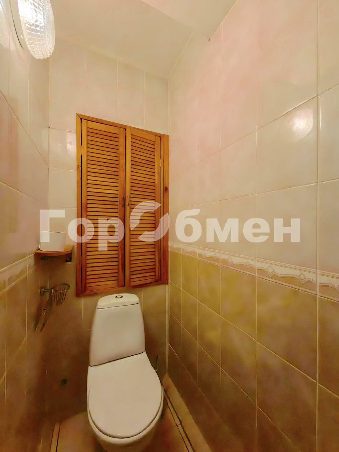 Продажа 2-комнатной квартиры, Москва, Россия,   улица Декабристов