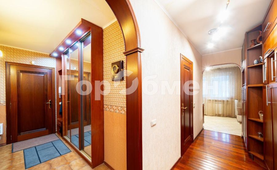 Продажа 4-комнатной квартиры, Королев, Россия,    микрорайон Юбилейный