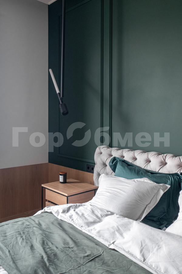 Продажа 2-комнатной квартиры, Москва, Россия,    Басманный переулок