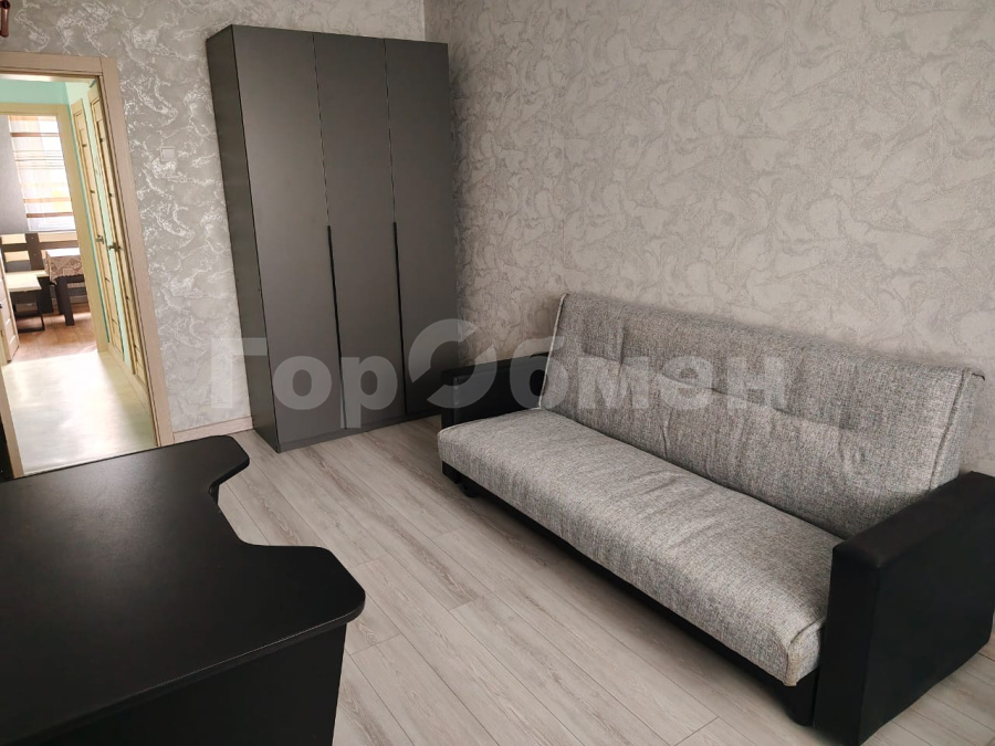 Аренда 2-комнатной квартиры, Москва, Россия,   Загорьевский проезд