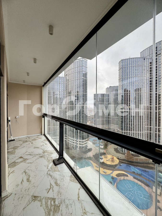 Аренда 2-комнатной квартиры, Москва, Россия,   улица Янковского