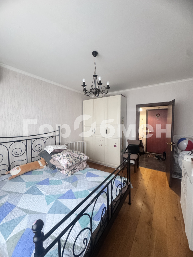 Продажа 2-комнатной квартиры, Москва, Россия,   Лукинская улица