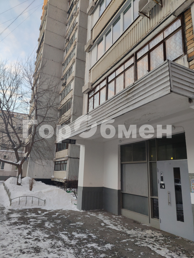 Аренда 2-комнатной квартиры, Москва, Россия,   Новочеркасский бульвар