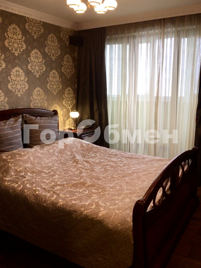 Аренда 2-комнатной квартиры, Москва, Россия,   Новочеркасский бульвар