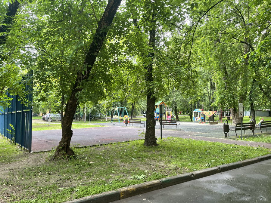 Аренда 1-комнатной квартиры, Москва, Россия,    Халтуринская улица