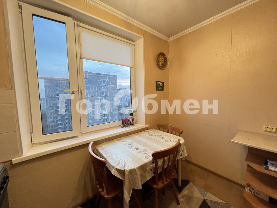 Аренда 2-комнатной квартиры, Москва, Россия,   Саянская улица