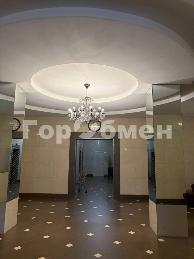 Аренда 3-комнатной квартиры, Москва, Россия,   улица Пырьева