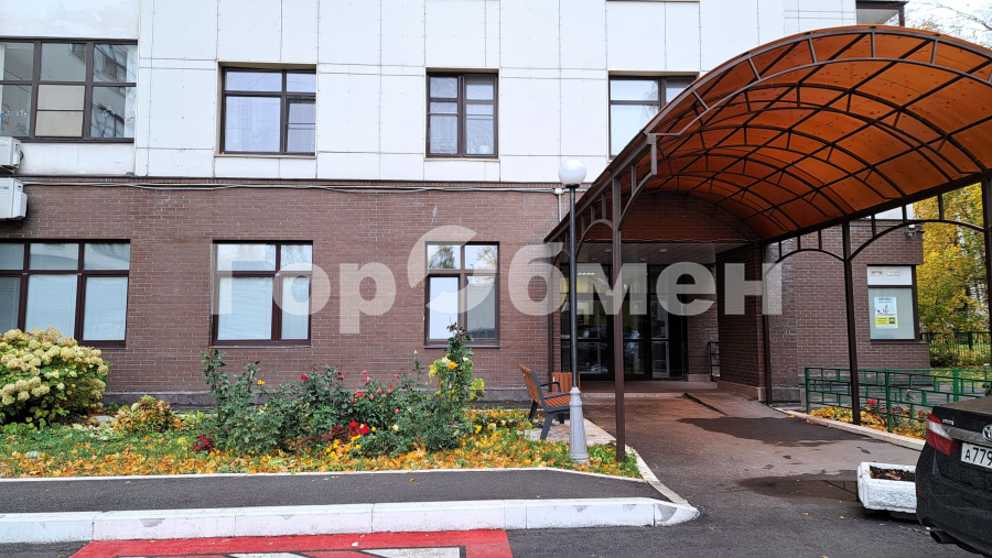 Аренда 3-комнатной квартиры, Москва, Россия,   улица Тёплый Стан