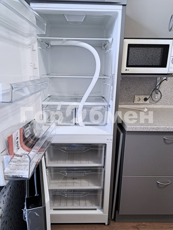 Аренда 2-комнатной квартиры, Москва, Россия,   Васильевская улица