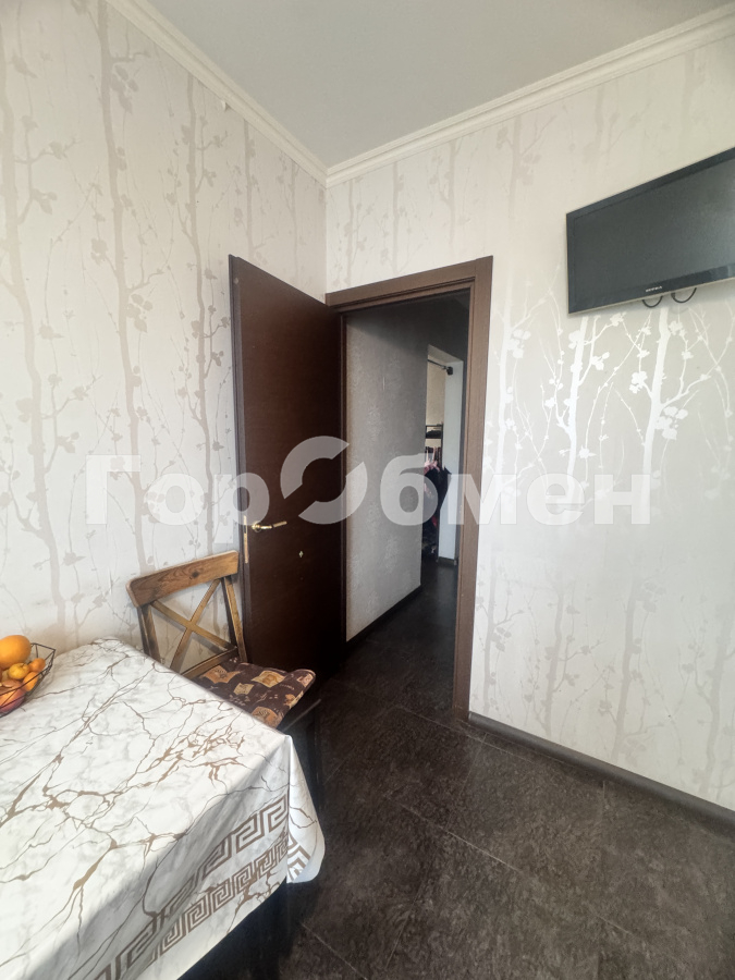 Продажа 2-комнатной квартиры, Москва, Россия,   Лукинская улица