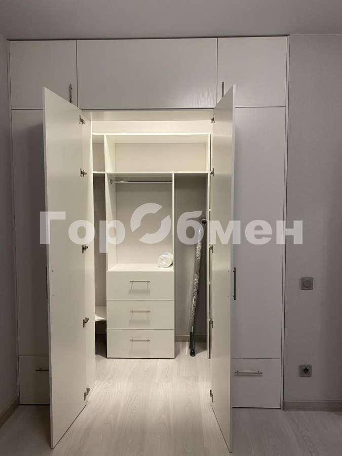 Аренда 2-комнатной квартиры, Москва, Россия,   улица Петра Алексеева